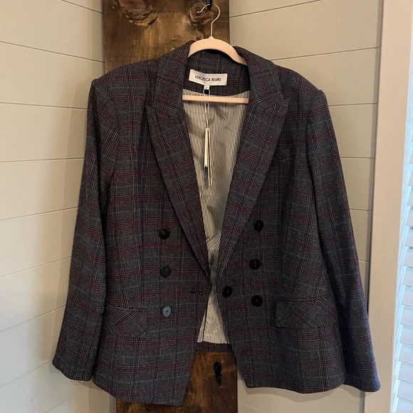 Veronica Beard

Pablah Plaid Wool-Blend Dickey Jacket - Picture 7 of 9